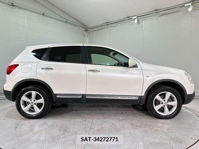 Nissan DUALIS 2011-08 231636-7