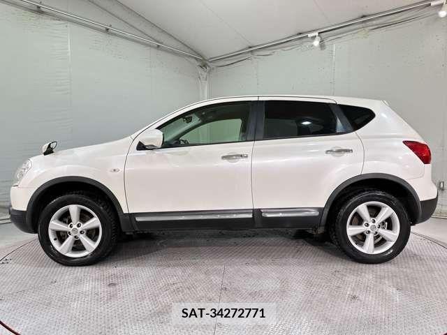 Nissan DUALIS 2011-08 231636-11