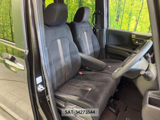 Honda N BOX CUSTOM 2018-01 209742-8