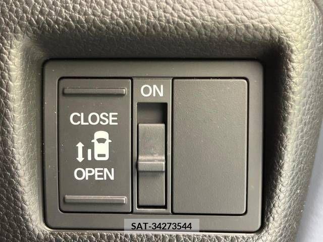 Honda N BOX CUSTOM 2018-01 209742-6