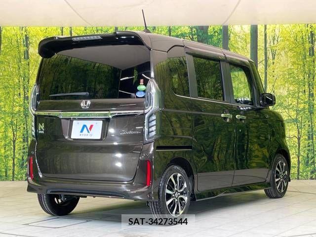 Honda N BOX CUSTOM 2018-01 209742-17
