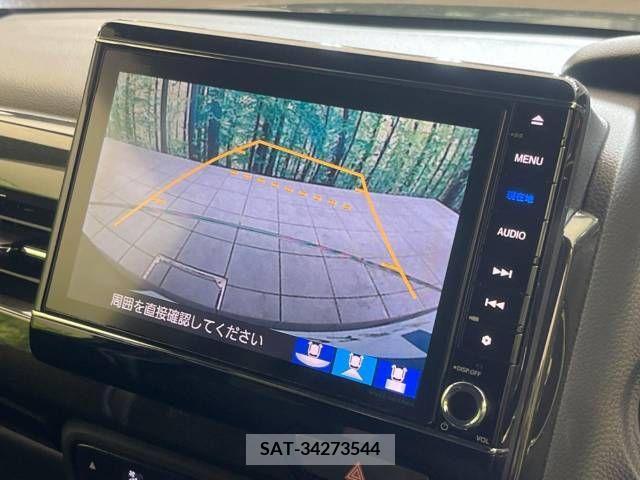 Honda N BOX CUSTOM 2018-01 209742-4