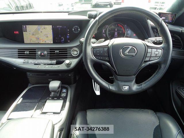 Lexus LS 2018-01 219332-1