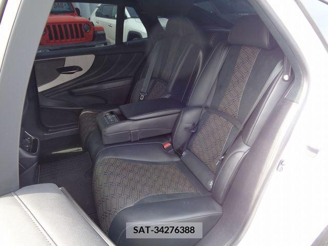 Lexus LS 2018-01 219332-6