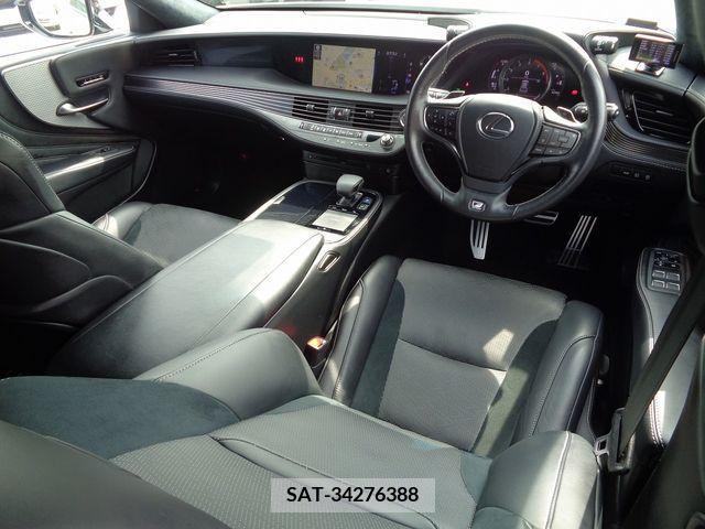 Lexus LS 2018-01 219332-9