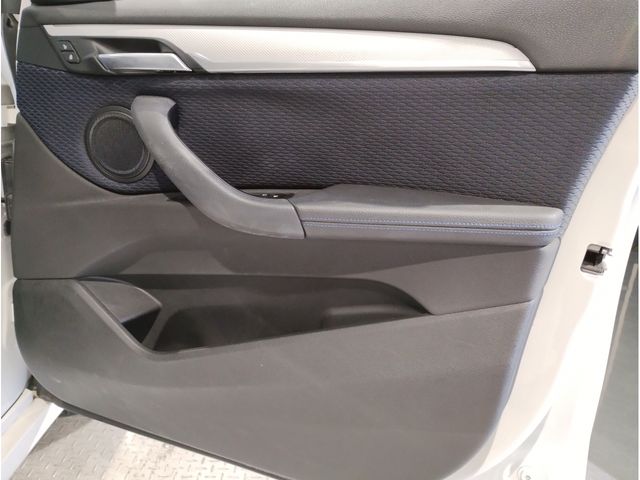 Bmw X1 2017-06 181621-27
