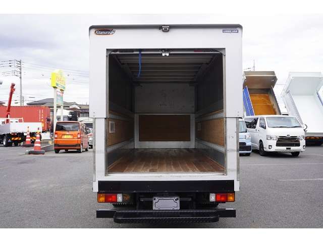Hino DUTRO 2017-09 27489-14