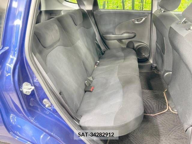 Honda FIT 2010-09 396552-9