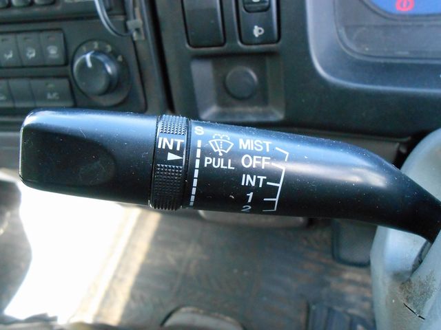 Mazda TITAN 2008-04 195418-19