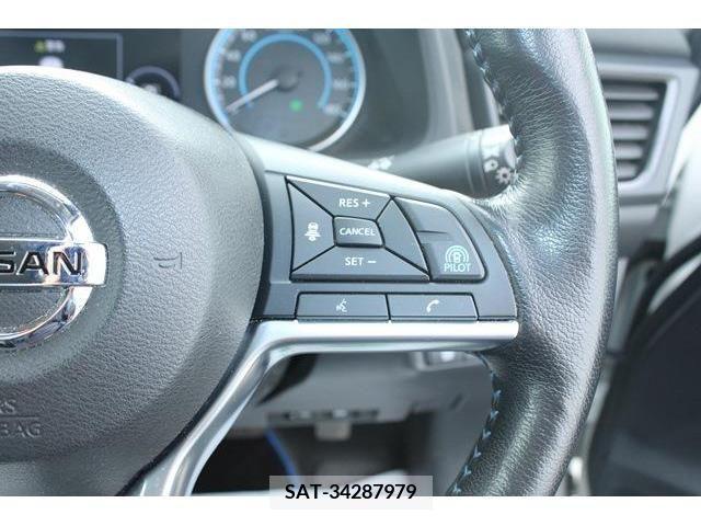 Nissan LEAF 2019-08 324801-3