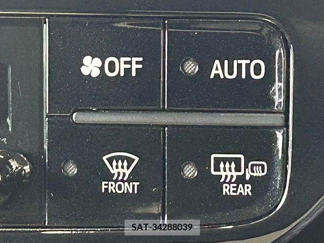 Toyota PRIUS 2017-04 373598-6