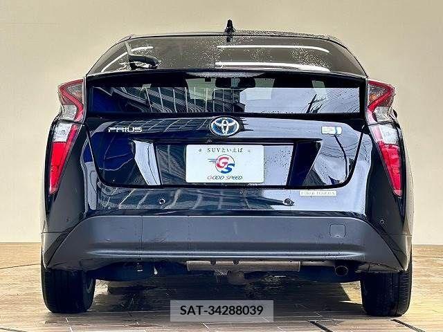 Toyota PRIUS 2017-04 373598-13