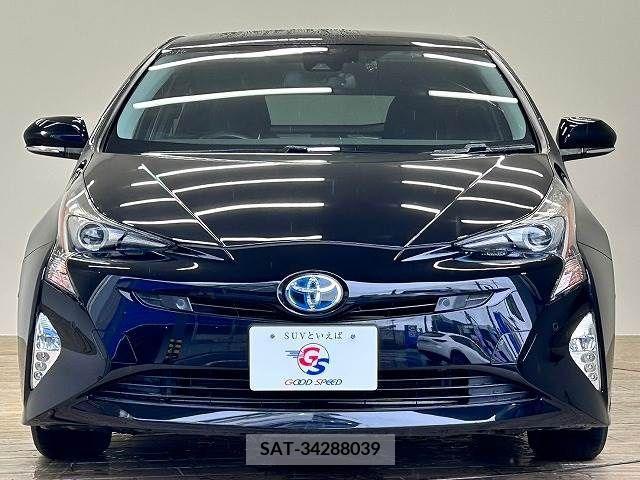 Toyota PRIUS 2017-04 373598-12