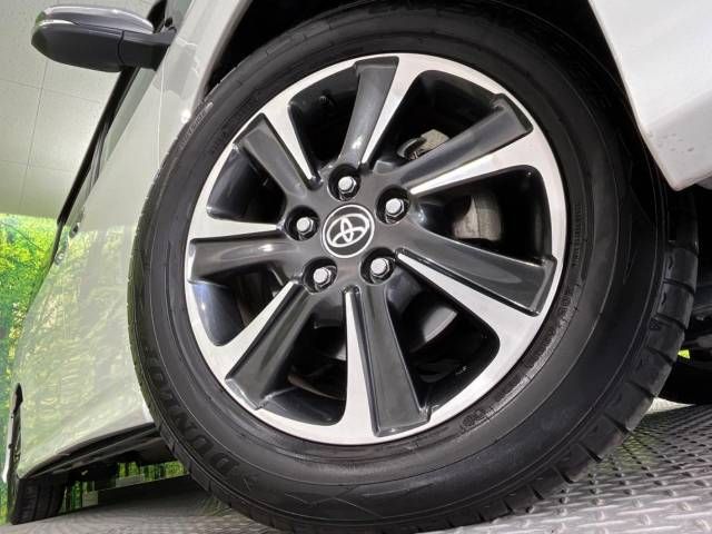 Toyota VOXY 2019-12 187638-13