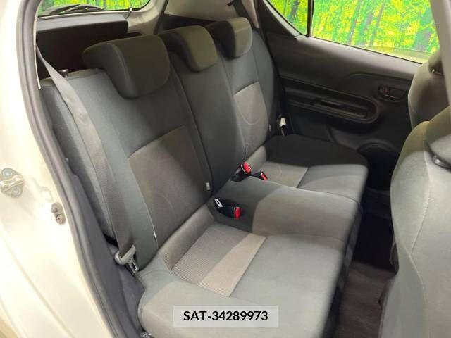 Toyota AQUA 2018-04 260258-9