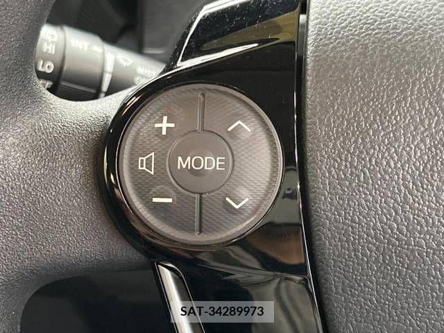 Toyota AQUA 2018-04 260258-7