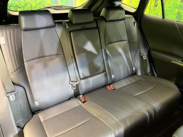 Toyota HARRIER 2021-04 27270-9