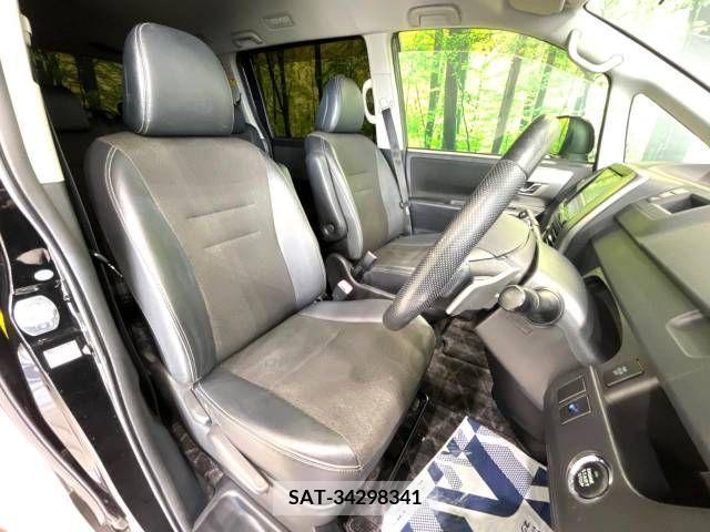 Toyota VOXY 2013-09 321361-8