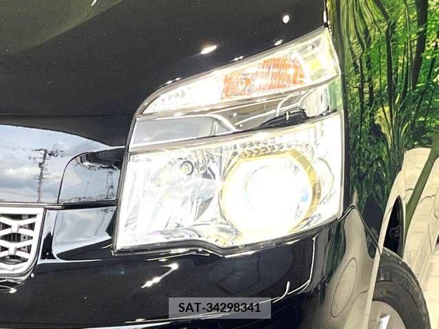 Toyota VOXY 2013-09 321361-13
