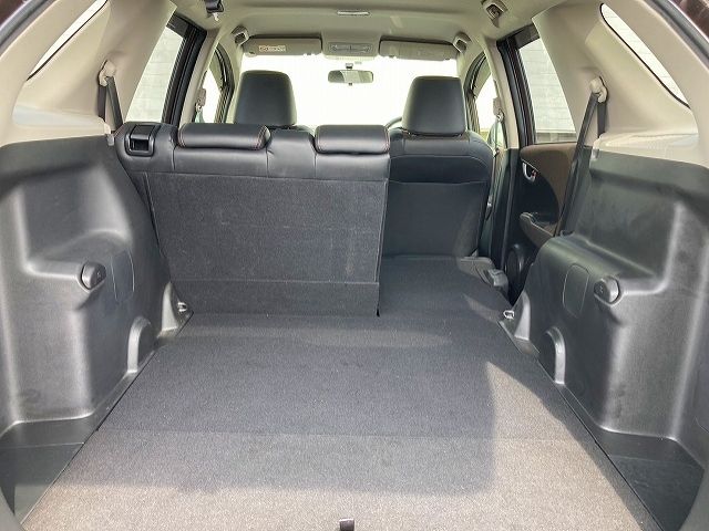 Honda FIT SHUTTLE HYBRID 2014-03 8600-24