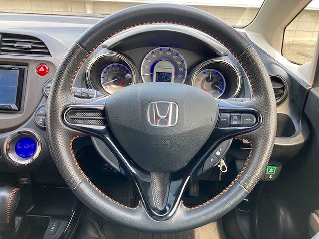 Honda FIT SHUTTLE HYBRID 2014-03 8600-13