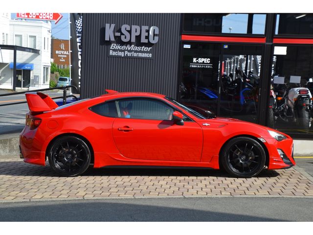 Toyota 86 2013-04 186926-3