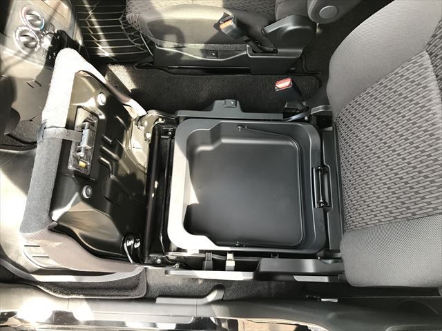 Suzuki SOLIO 2015-12 13397-10
