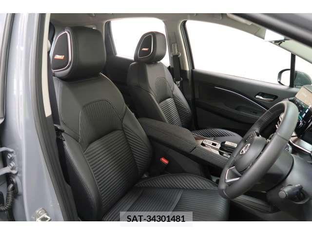 Nissan AURA 2023-11 302757-13