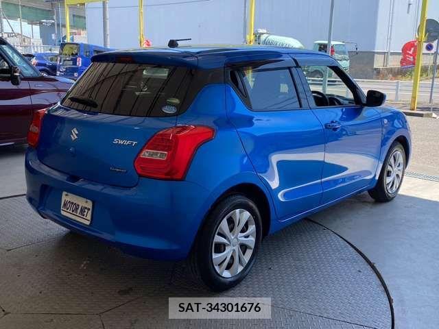Suzuki SWIFT 2018-01 286629-16
