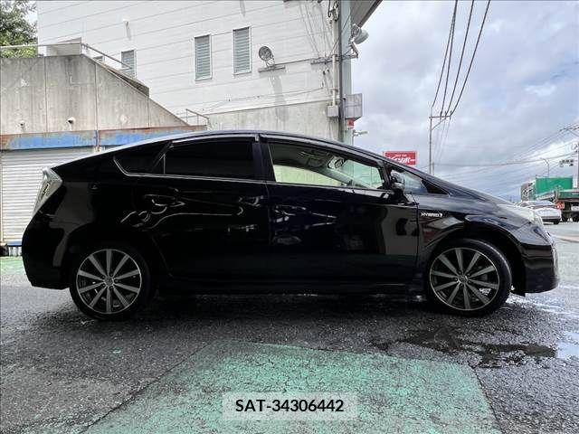 Toyota PRIUS 2013-05 344226-23