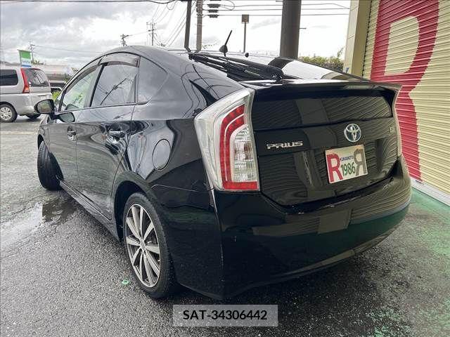 Toyota PRIUS 2013-05 344226-29