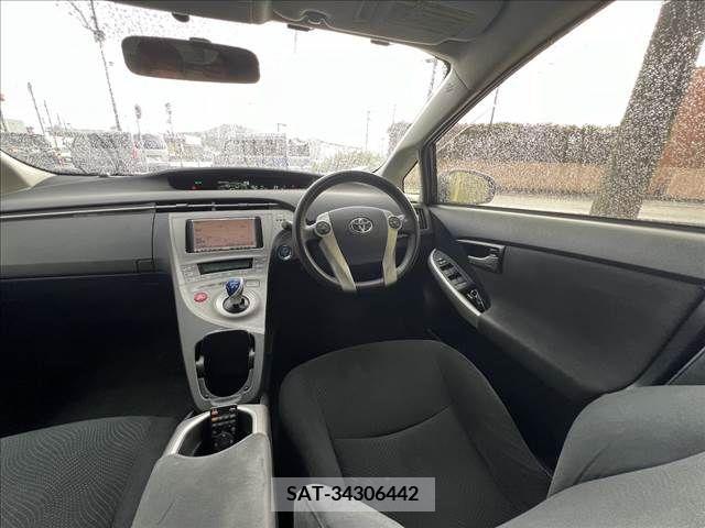 Toyota PRIUS 2013-05 344226-17