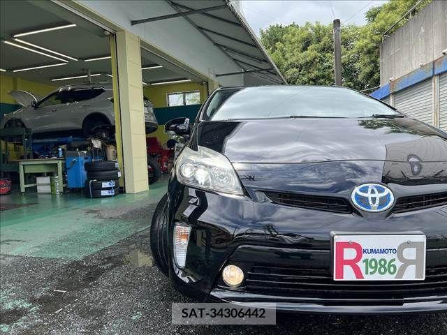 Toyota PRIUS 2013-05 344226-24