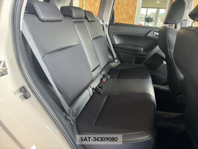 Subaru FORESTER 2017-02 360440-9