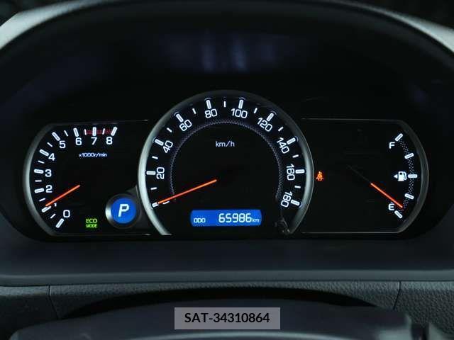 Toyota VOXY 2016-09 331685-12