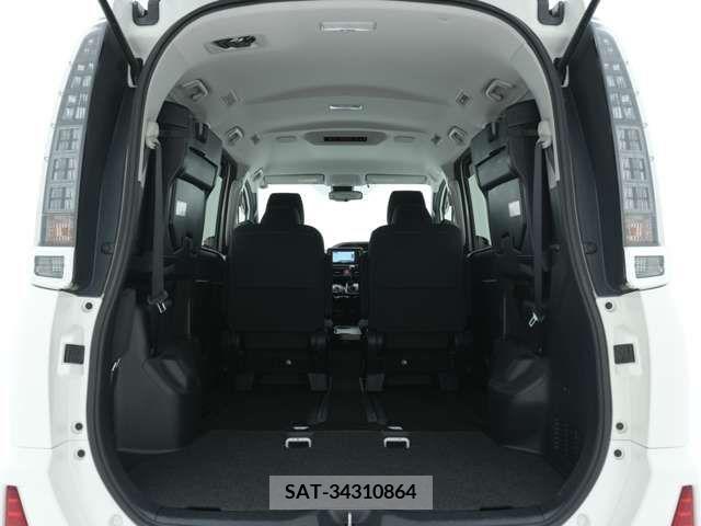 Toyota VOXY 2016-09 331685-10