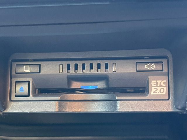 Toyota CROWN SEDAN 2019-03 12922-10
