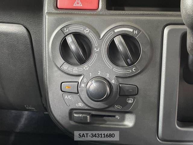 Suzuki ALTO 2019-06 355815-7