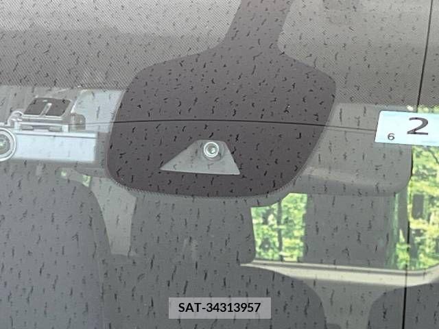 Nissan SERENA 2019-02 367778-2