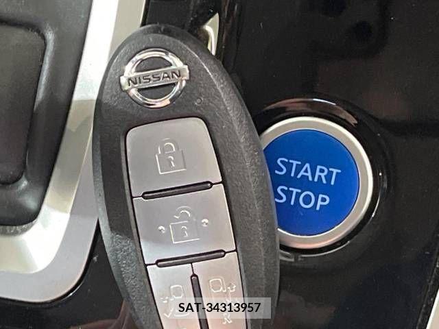 Nissan SERENA 2019-02 367778-7