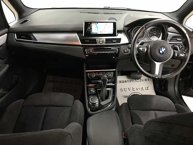 Bmw 2 SERIES 2017-07 13168-1