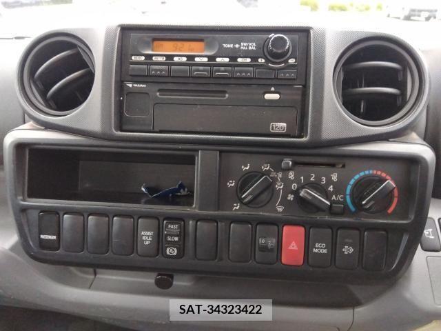 Hino DUTRO 2014-09 390528-4