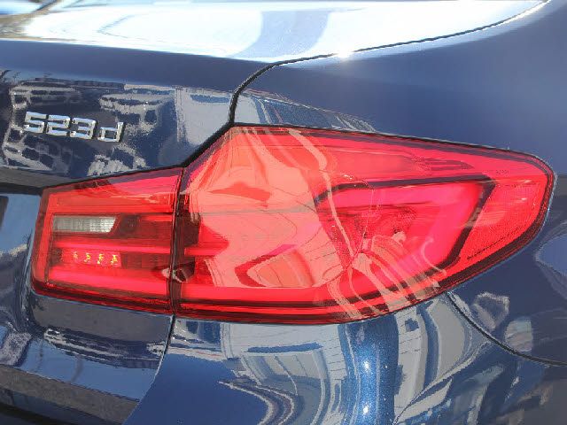 Bmw 5 SERIES 2018-11 28376-27