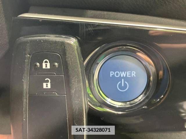 Toyota PRIUS 2019-07 366496-10