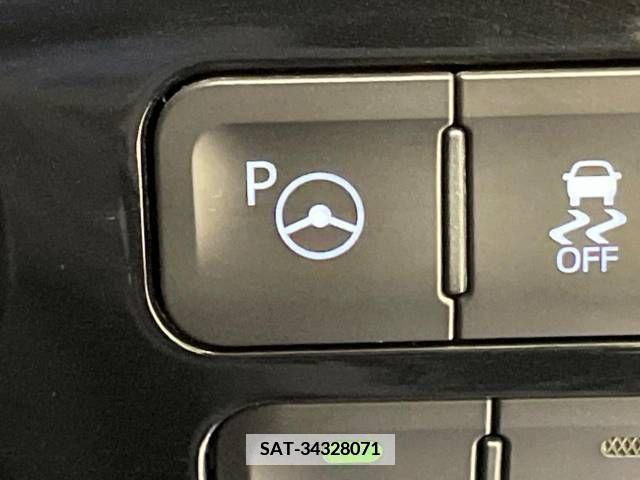 Toyota PRIUS 2019-07 366496-9