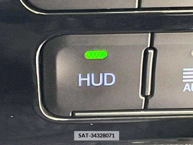 Toyota PRIUS 2019-07 366496-8