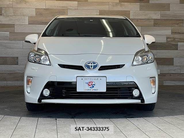 Toyota PRIUS 2015-04 235940-16