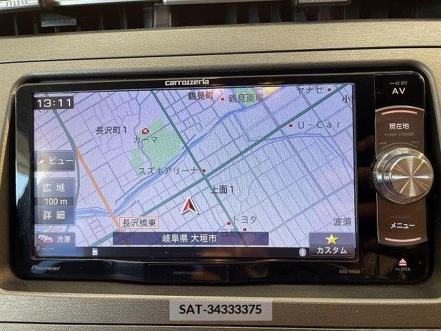 Toyota PRIUS 2015-04 235940-2