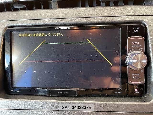 Toyota PRIUS 2015-04 235940-3