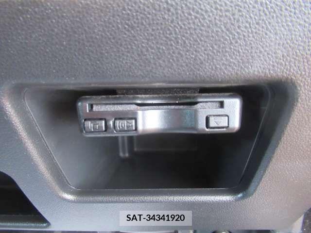 Daihatsu MOVE 2019-10 210079-6
